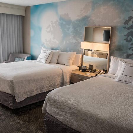 Courtyard By Marriott Norwich Hotel Bagian luar foto