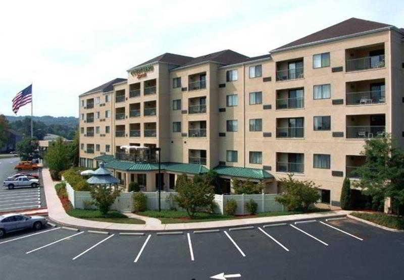 Courtyard By Marriott Norwich Hotel Bagian luar foto