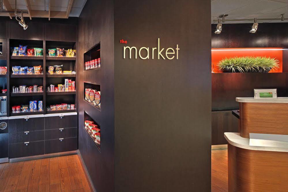 Courtyard By Marriott Norwich Hotel Bagian luar foto