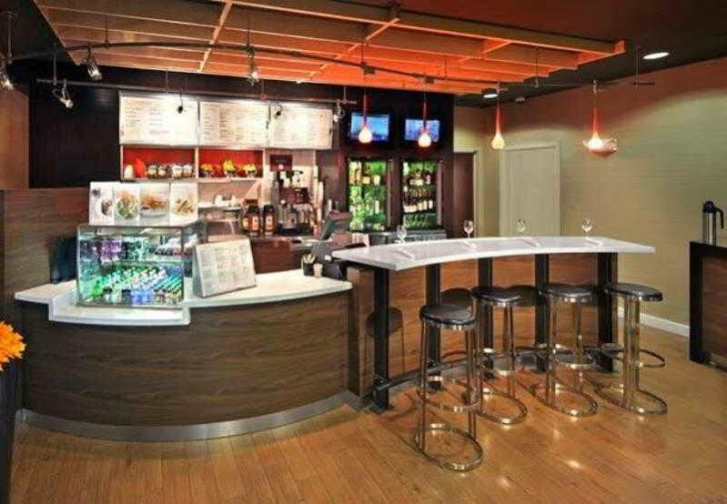 Courtyard By Marriott Norwich Hotel Bagian luar foto